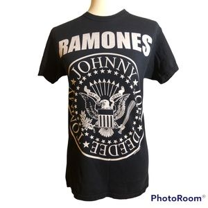 Ramones tee shirt